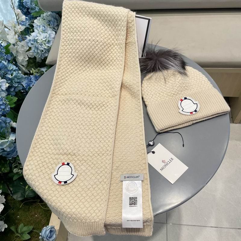 Moncler Scarf Hat (1218)