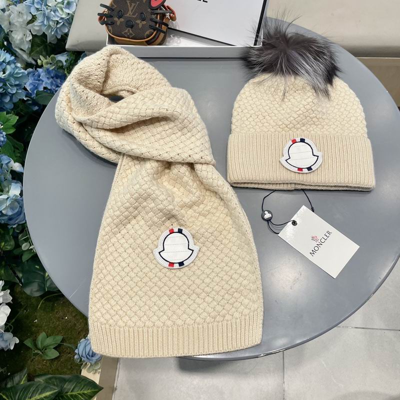 Moncler Scarf Hat (1219)