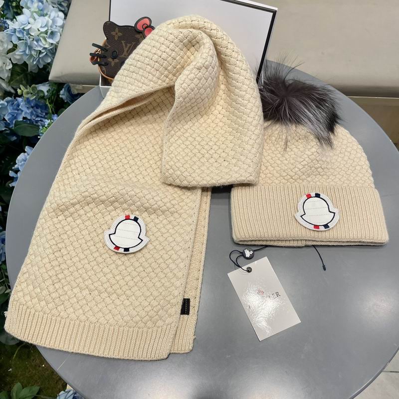 Moncler Scarf Hat (1222)