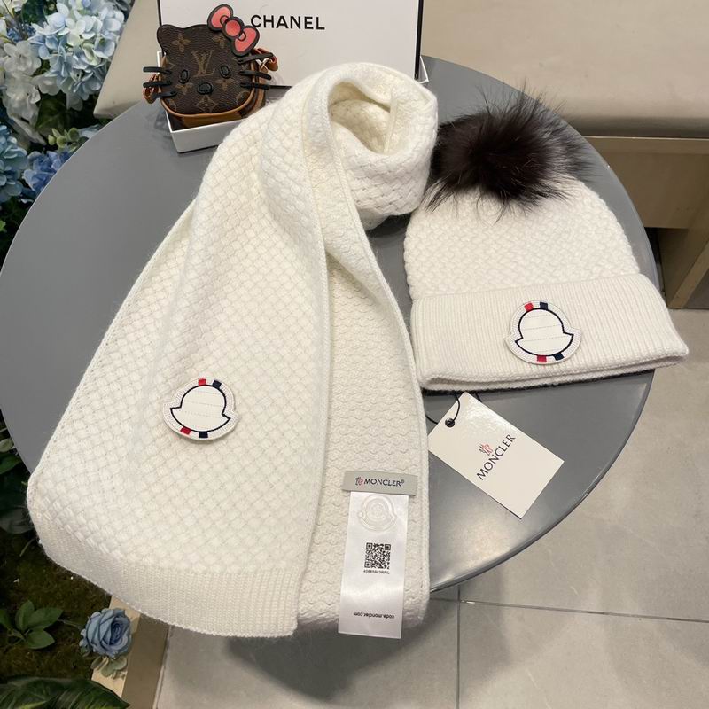 Moncler Scarf Hat (1226)