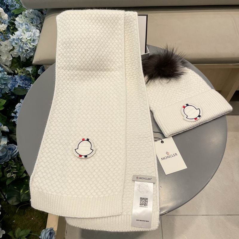 Moncler Scarf Hat (1228)
