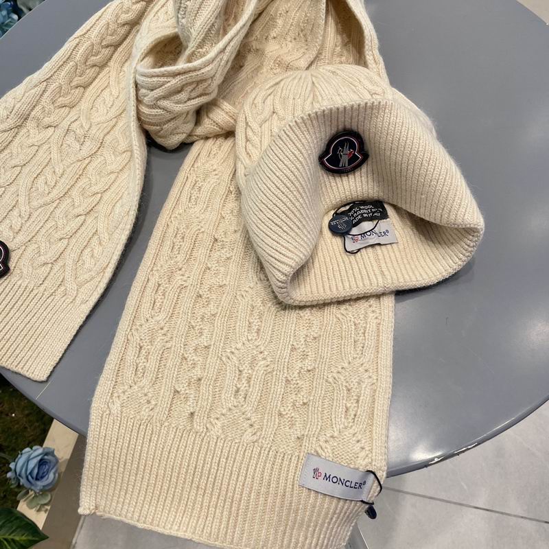Moncler Scarf Hat (1235)