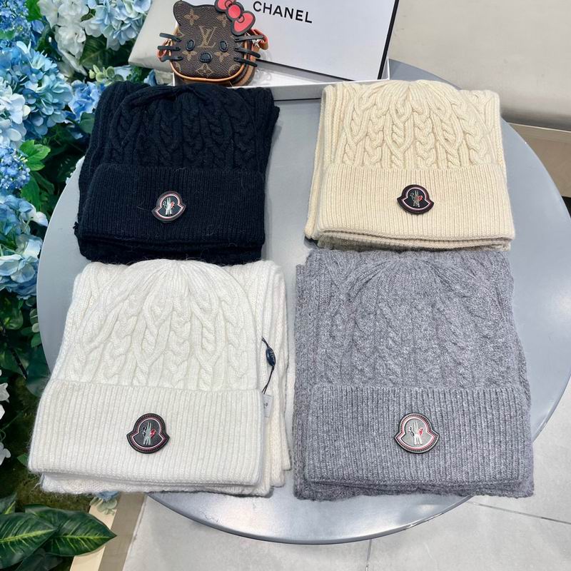 Moncler Scarf Hat (1239)