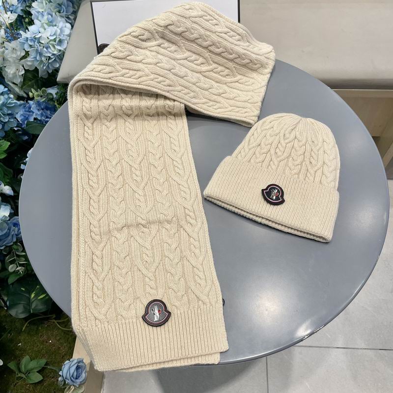 Moncler Scarf Hat (1242)