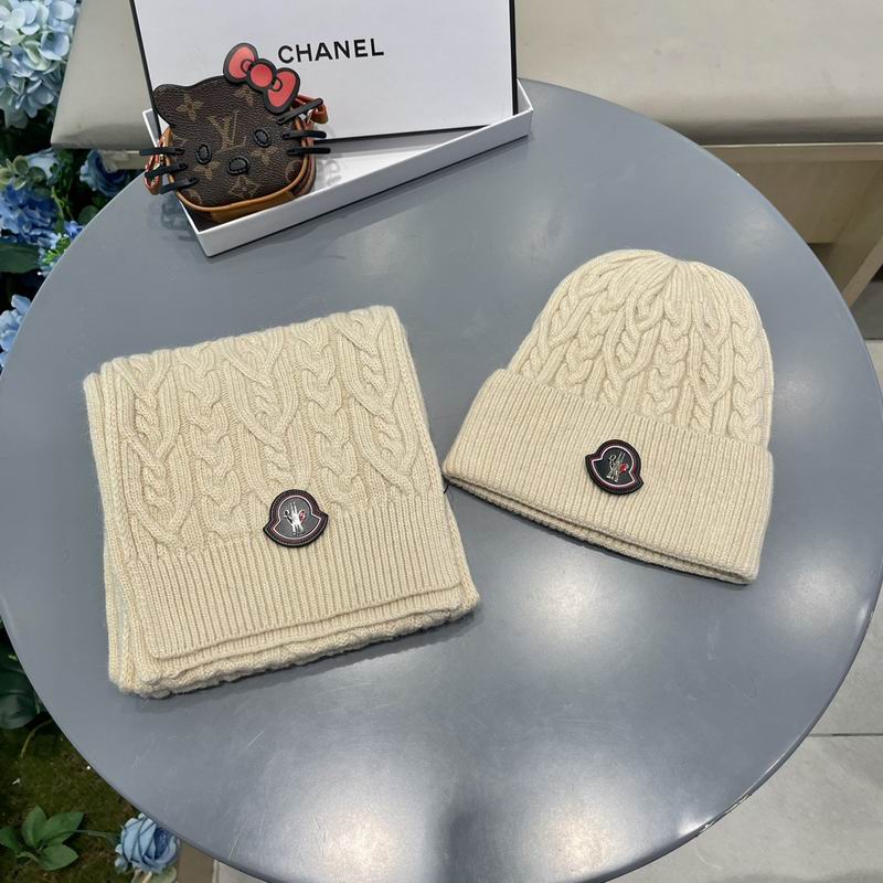 Moncler Scarf Hat (1243)