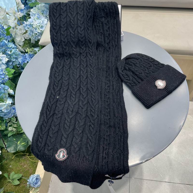 Moncler Scarf Hat (1246)