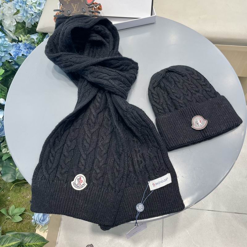 Moncler Scarf Hat (1249)
