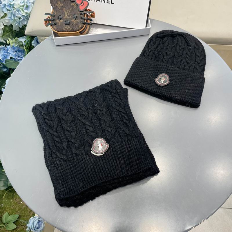 Moncler Scarf Hat (1252)