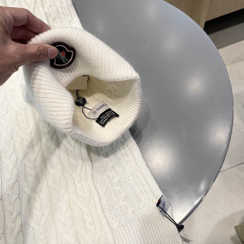 Moncler Scarf Hat (1262)