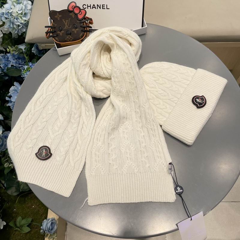 Moncler Scarf Hat (1264)