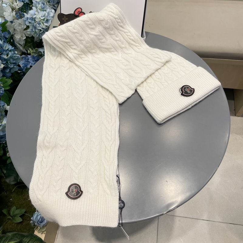 Moncler Scarf Hat (1269)