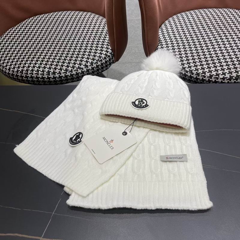 Moncler Scarf Hat (1318)