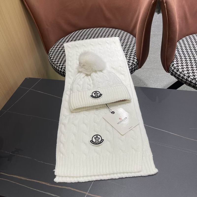 Moncler Scarf Hat (1320)