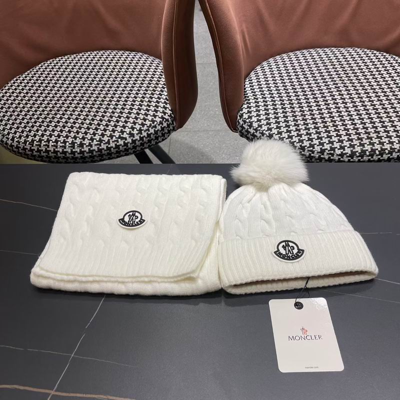 Moncler Scarf Hat (1323)