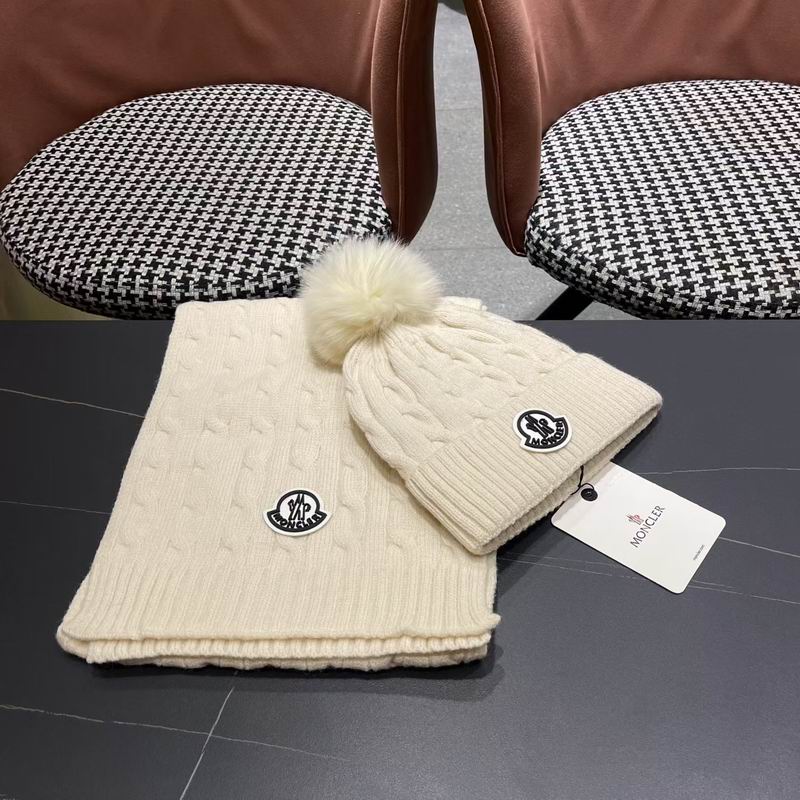 Moncler Scarf Hat (1348)
