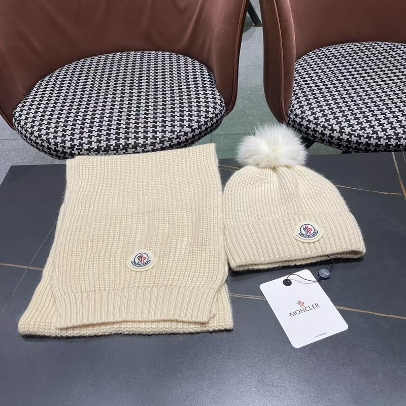Moncler Scarf Hat (1391)