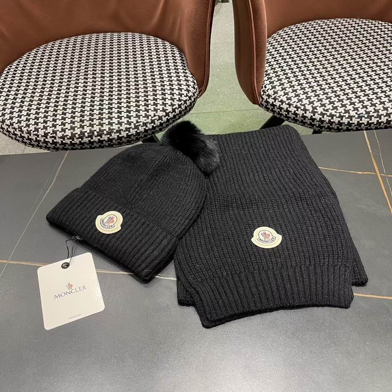 Moncler Scarf Hat (1402)
