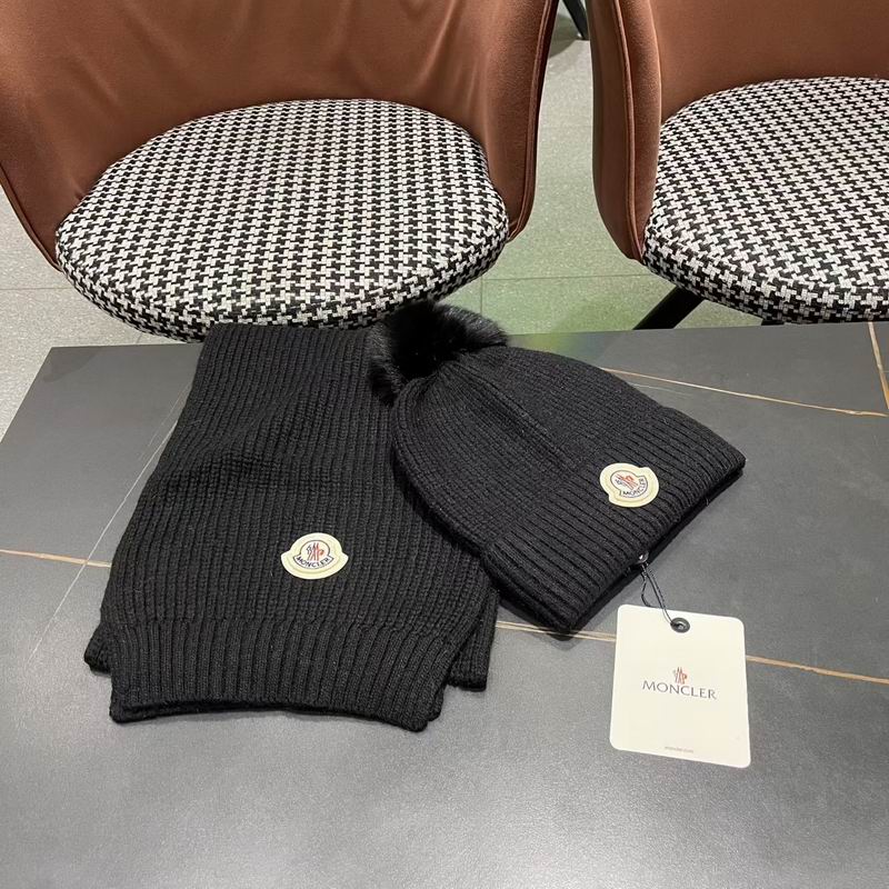 Moncler Scarf Hat (1404)