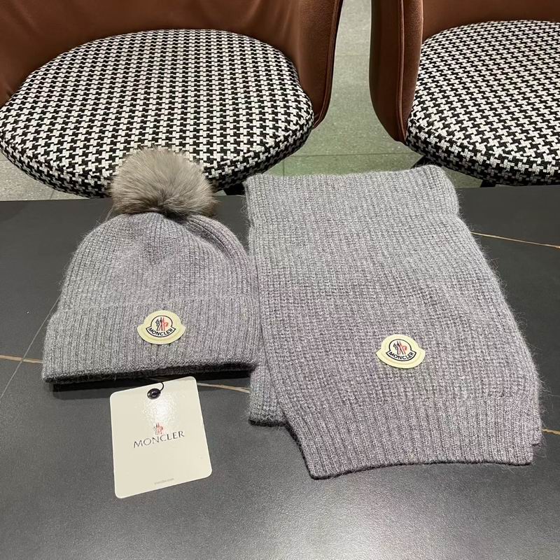 Moncler Scarf Hat (1408)