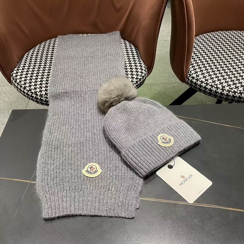 Moncler Scarf Hat (1409)