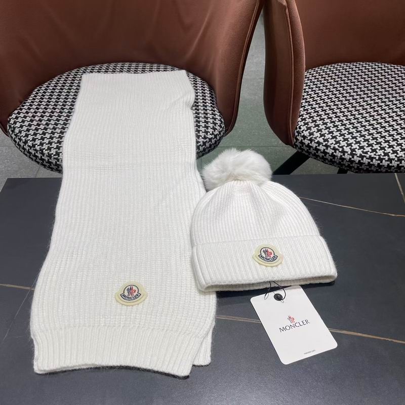 Moncler Scarf Hat (1418)