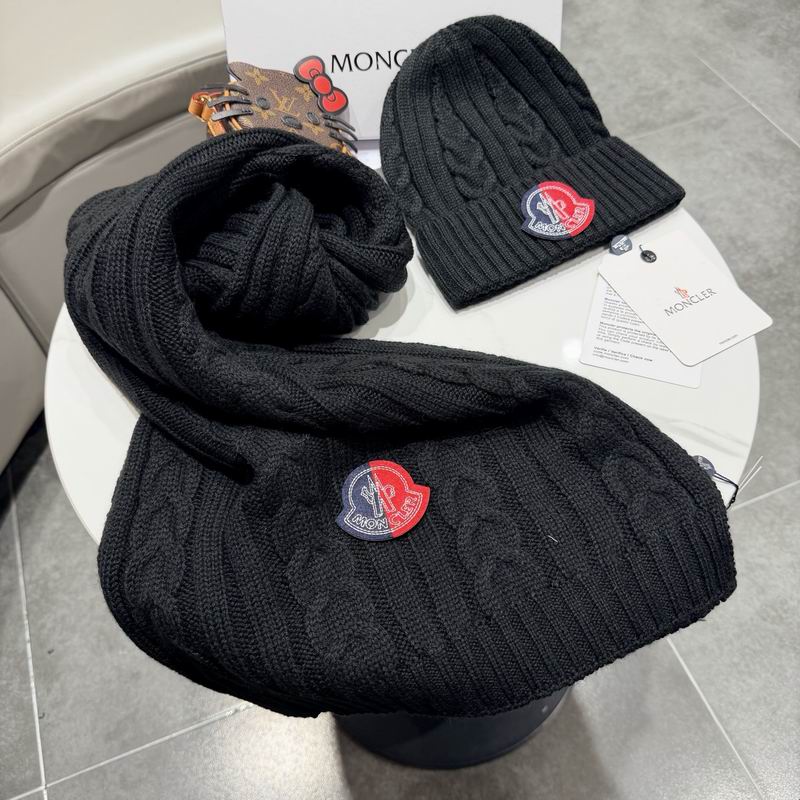 Moncler Scarf Hat (145)
