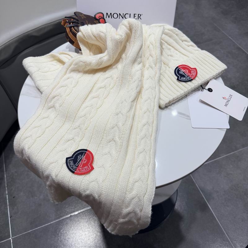 Moncler Scarf Hat (153)