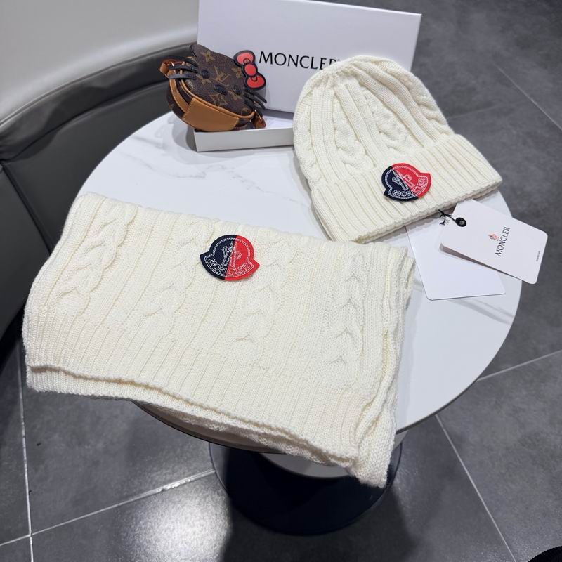 Moncler Scarf Hat (156)