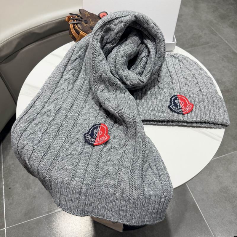 Moncler Scarf Hat (163)