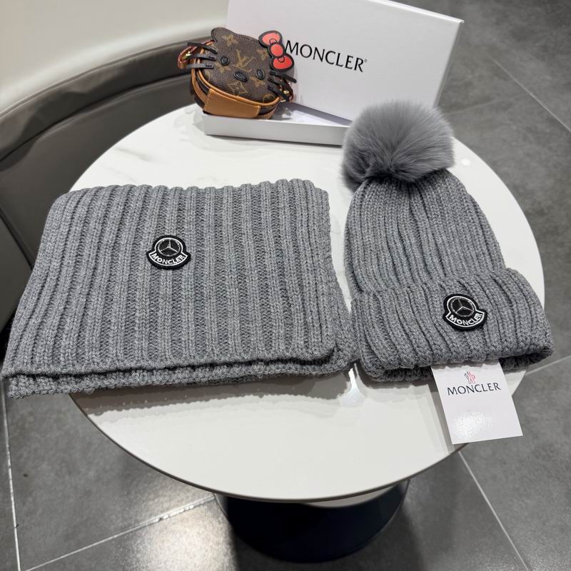 Moncler Scarf Hat (175)
