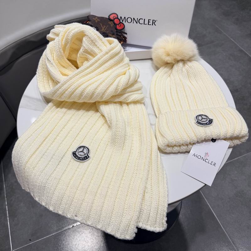 Moncler Scarf Hat (186)