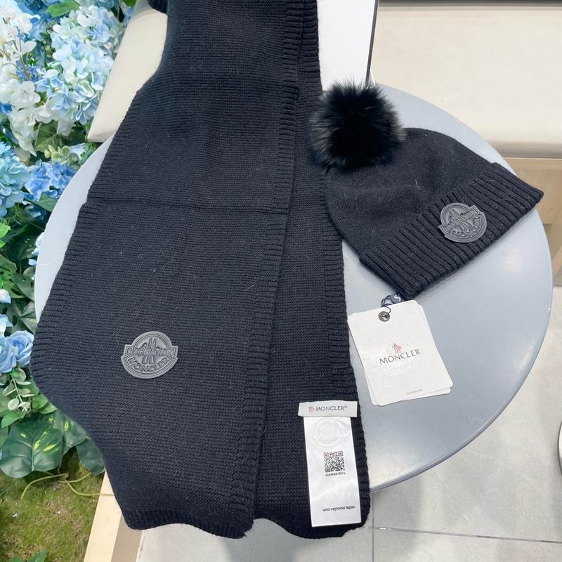Moncler Scarf Hat (318)