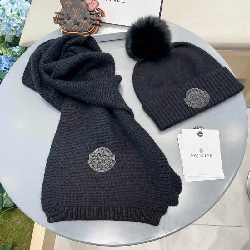 Moncler Scarf Hat (322)
