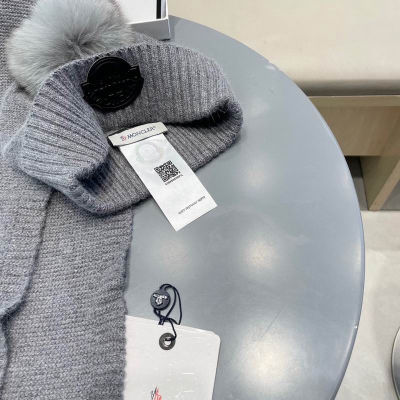 Moncler Scarf Hat (326)