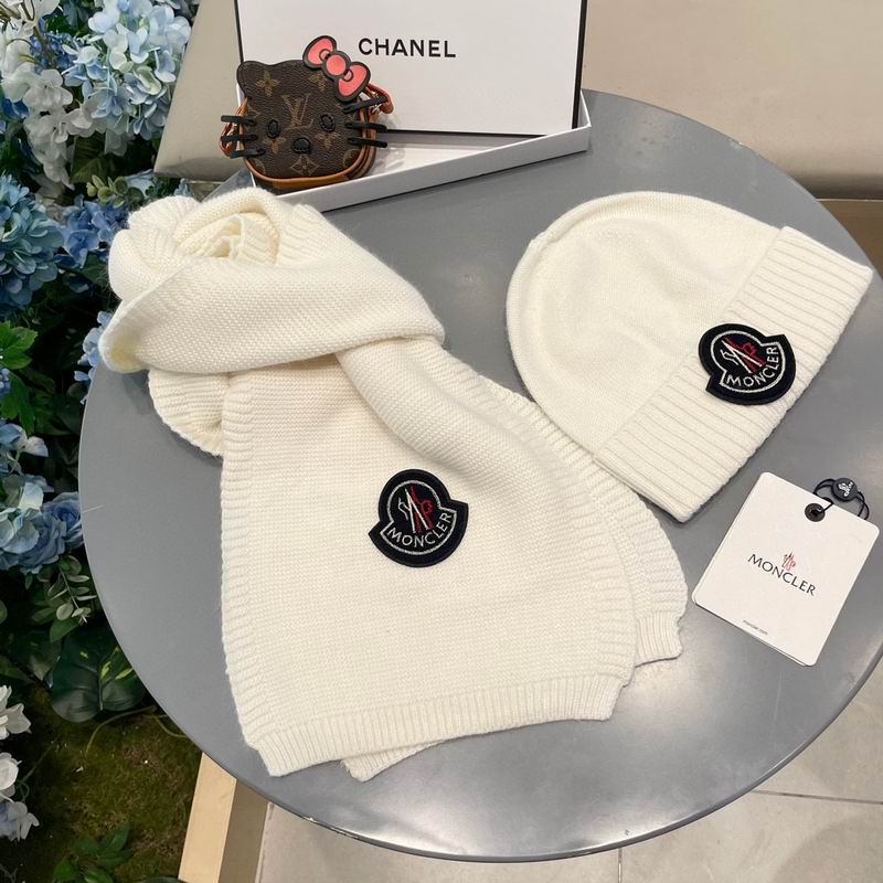Moncler Scarf Hat (350)