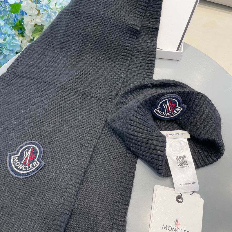 Moncler Scarf Hat (356)