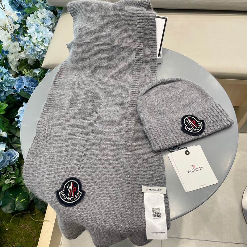 Moncler Scarf Hat (365)