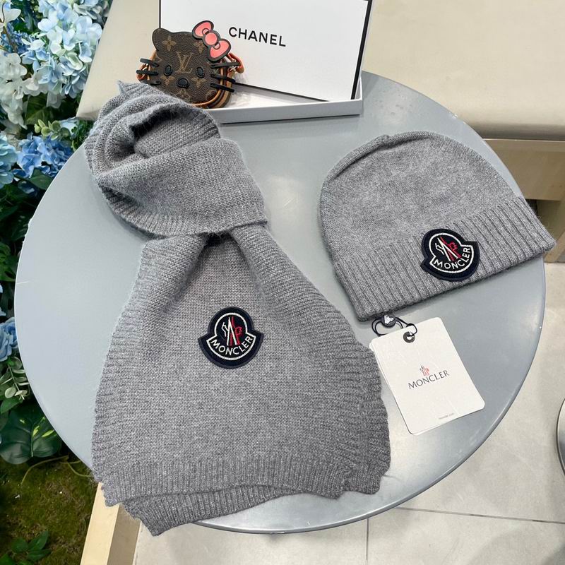 Moncler Scarf Hat (368)
