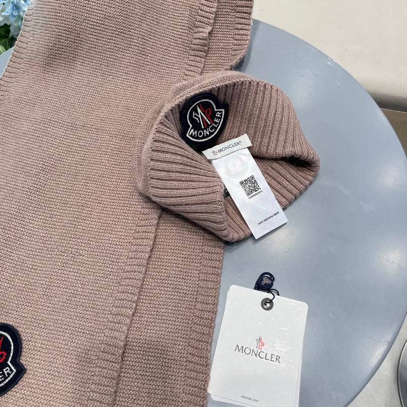 Moncler Scarf Hat (372)