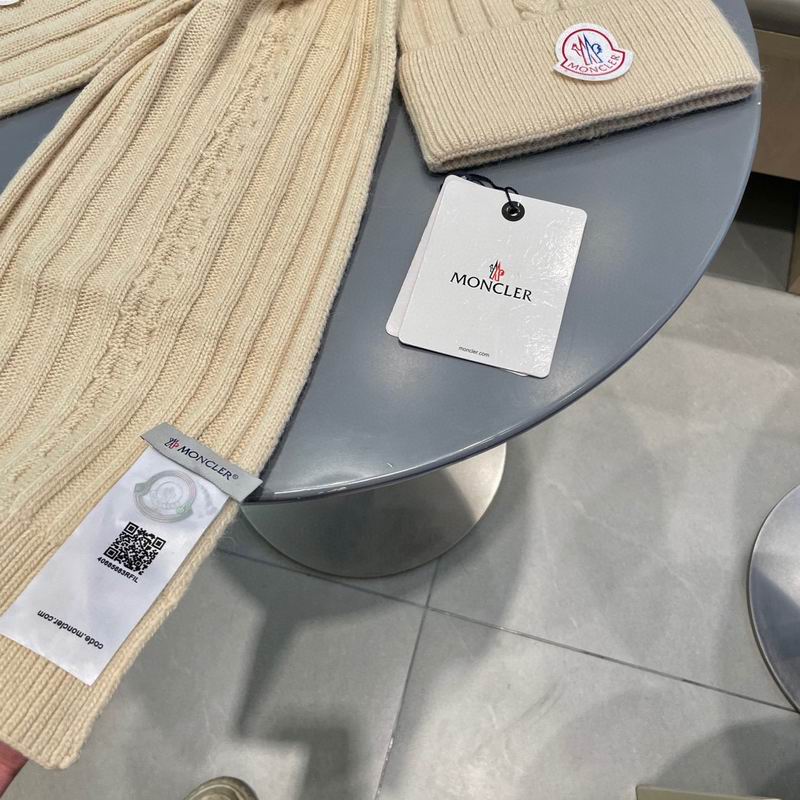 Moncler Scarf Hat (384)