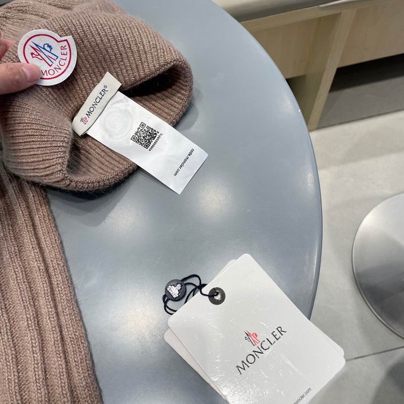 Moncler Scarf Hat (391)
