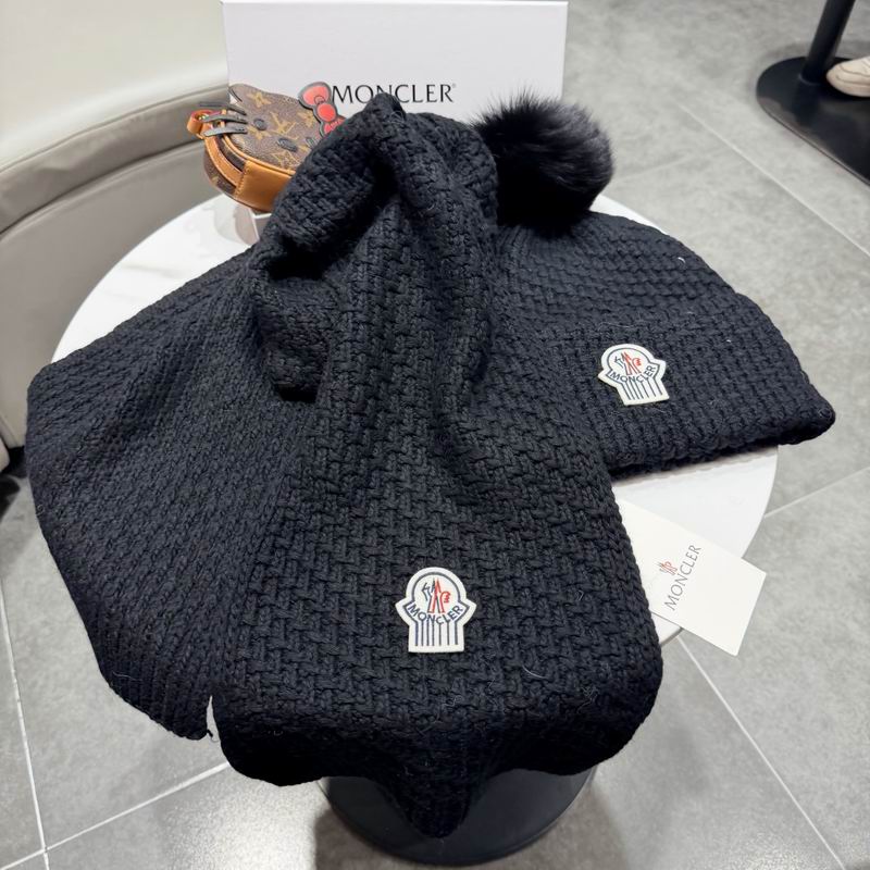 Moncler Scarf Hat (483)