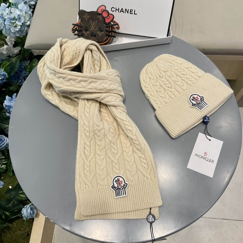 Moncler Scarf Hat (620)