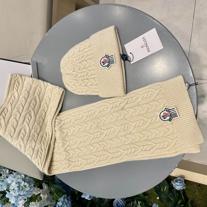 Moncler Scarf Hat (623)