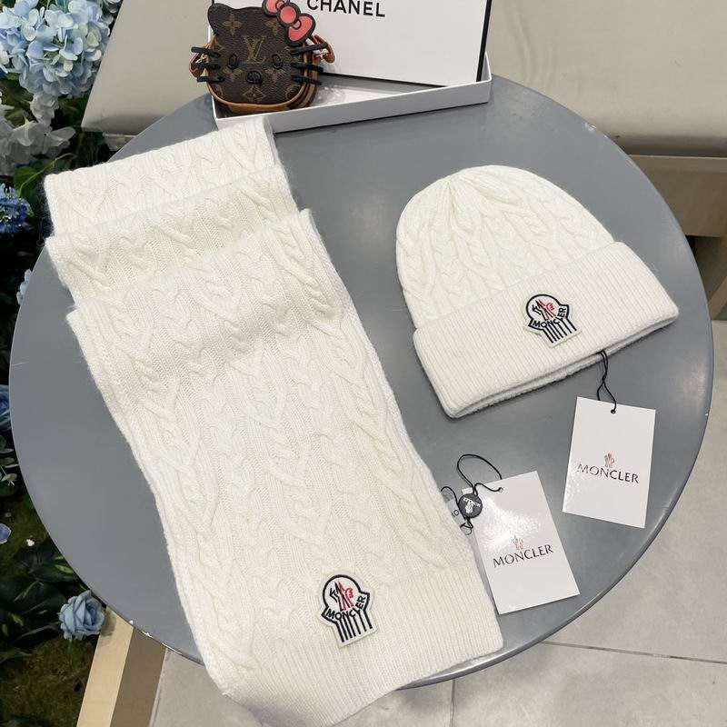Moncler Scarf Hat (631)