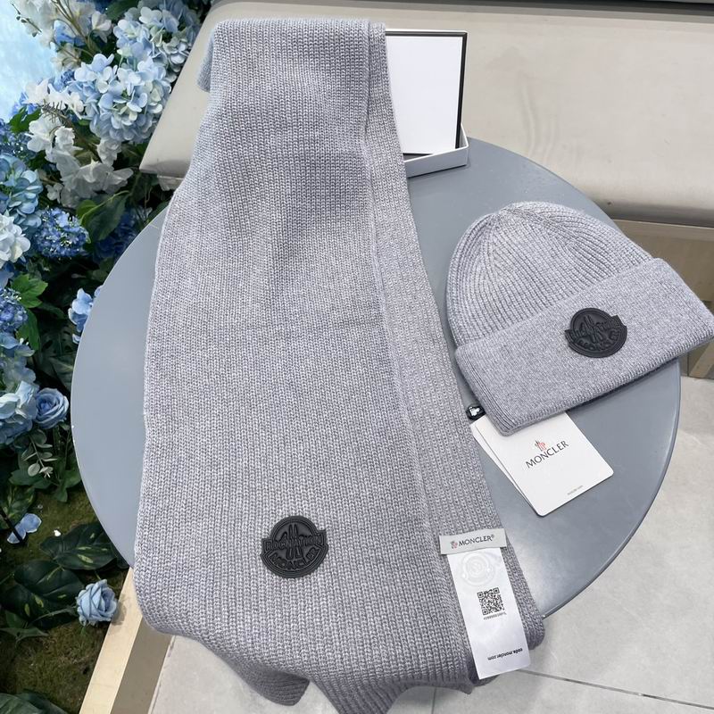 Moncler Scarf Hat (637)