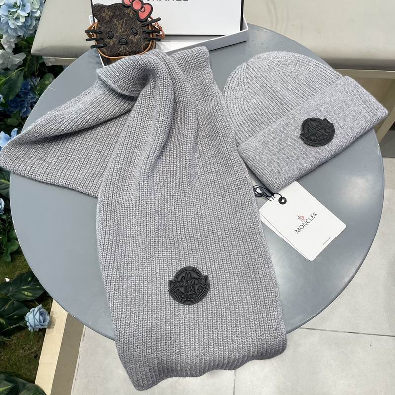 Moncler Scarf Hat (642)