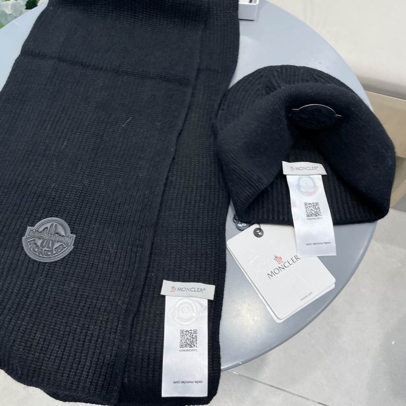 Moncler Scarf Hat (654)