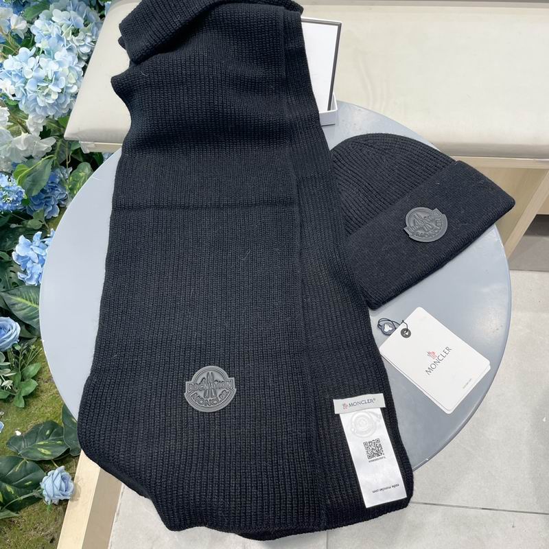 Moncler Scarf Hat (655)