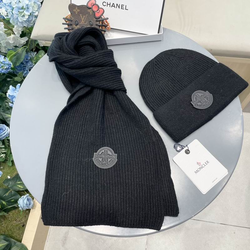 Moncler Scarf Hat (657)